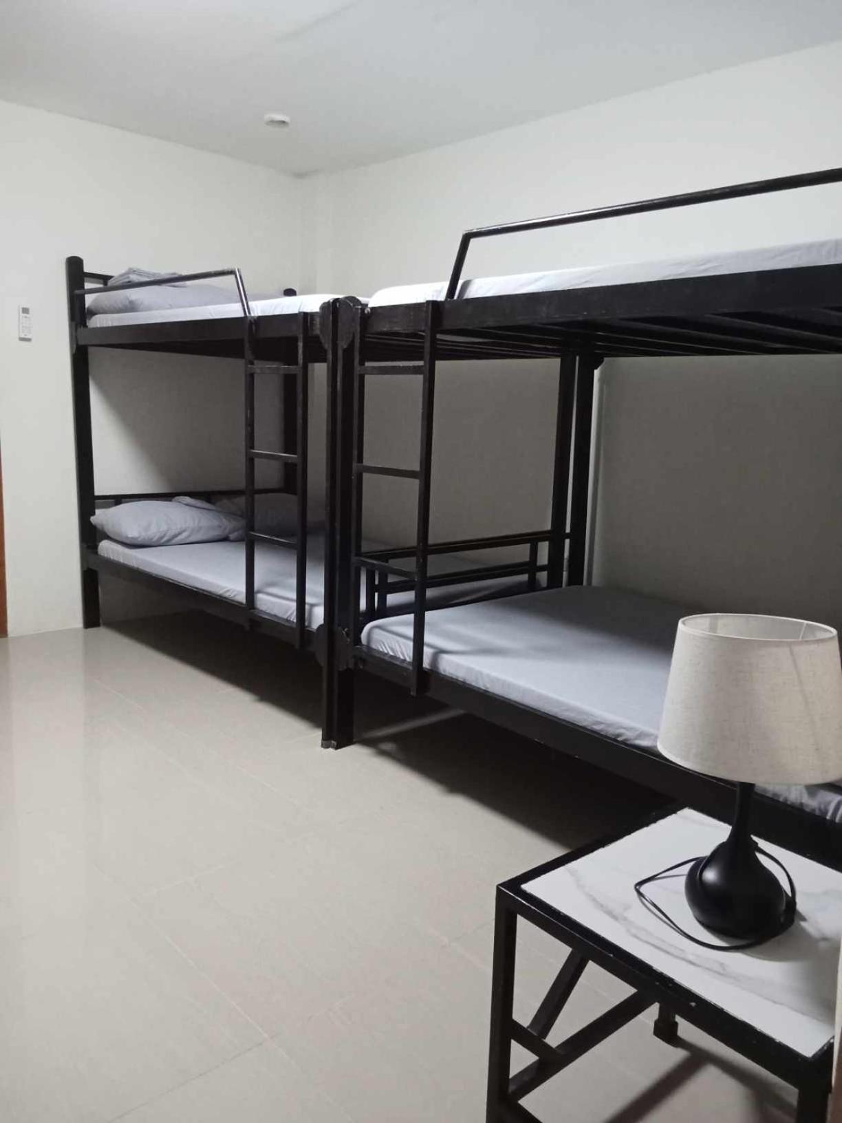 Richville Little Boracay Guest House Calatagan Esterno foto