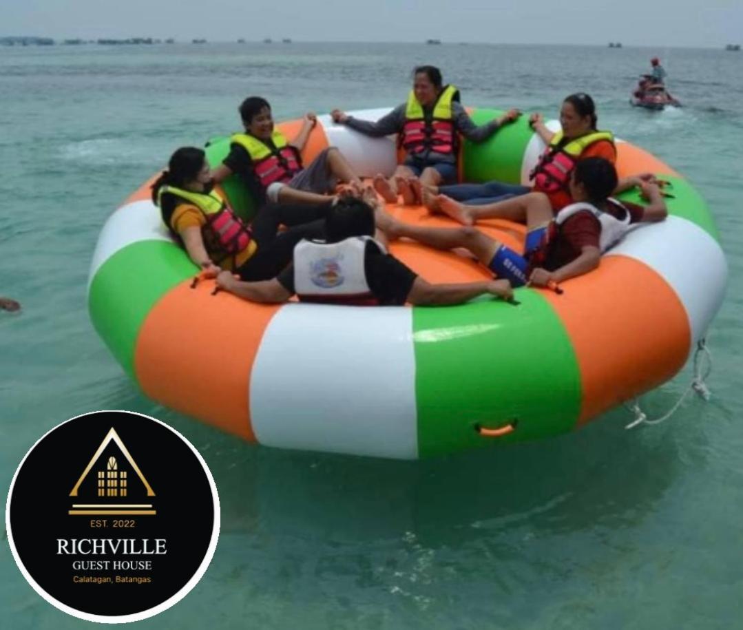 Richville Little Boracay Guest House Calatagan Esterno foto