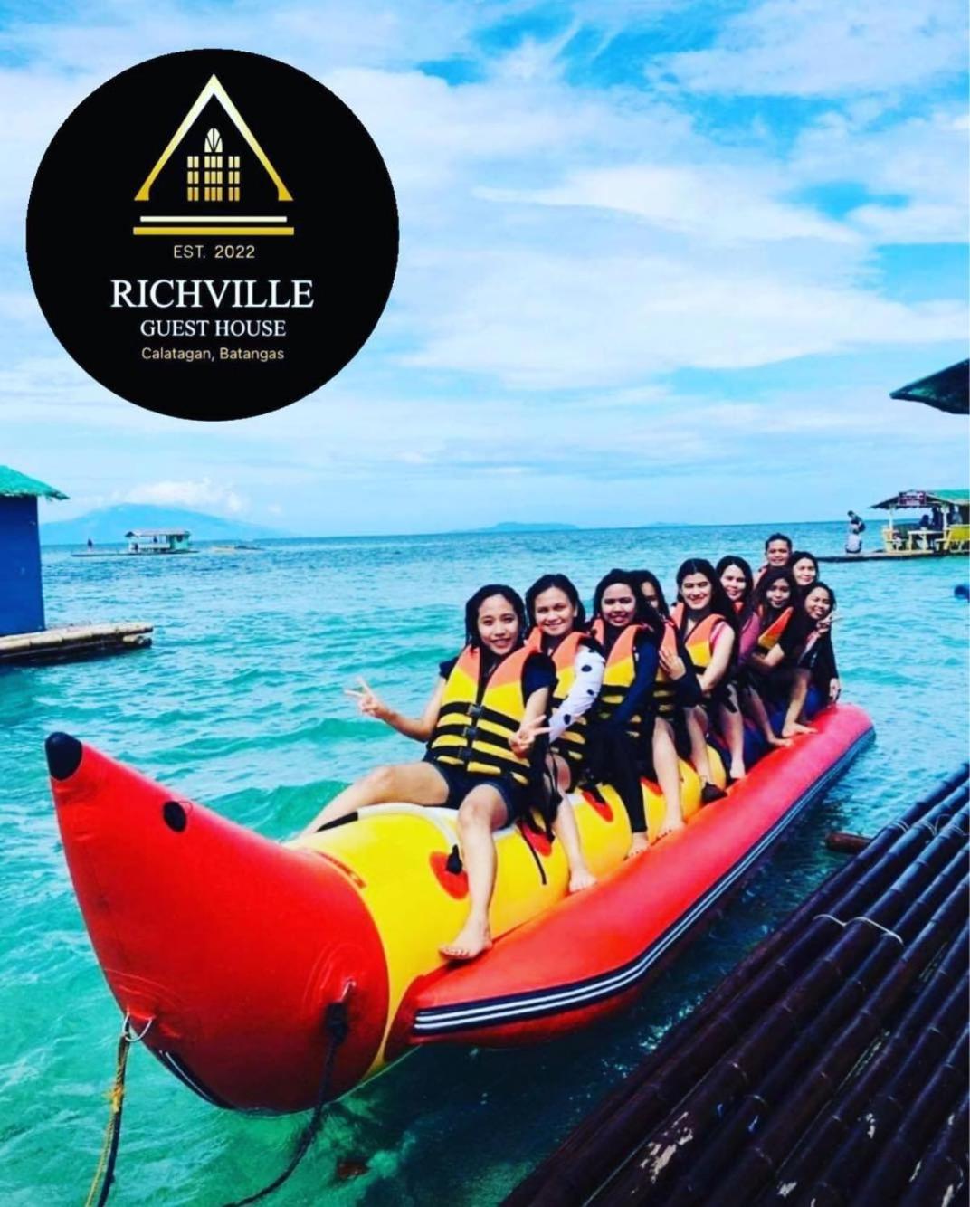 Richville Little Boracay Guest House Calatagan Esterno foto