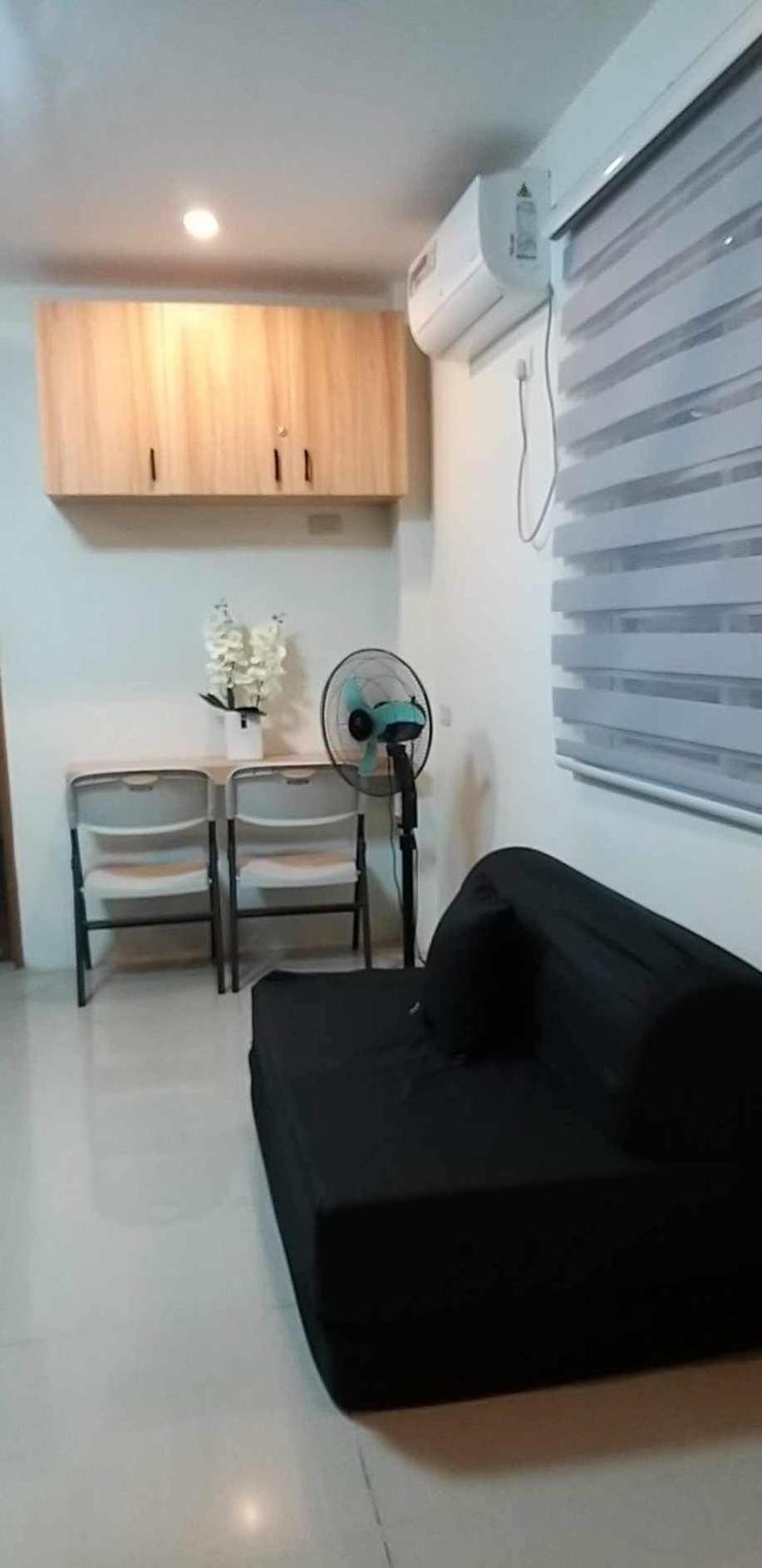 Richville Little Boracay Guest House Calatagan Esterno foto